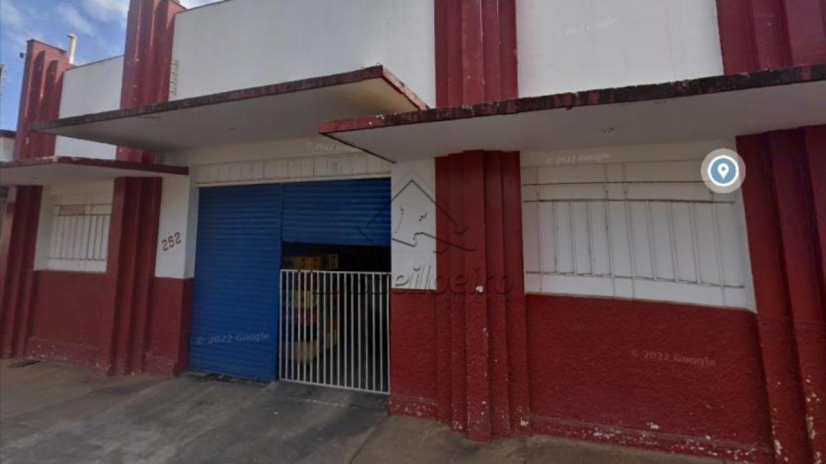 Um prédio destinado a deposito de mercadoria na Rua Barão do Rio Branco, Setor 15, Quadra 26, Lote 310, Centro, 190m2 - Patos de Minas/MG